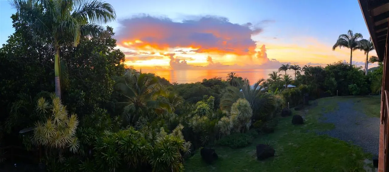 Karumaya - Deshaies A 100M De La Plage. Villa