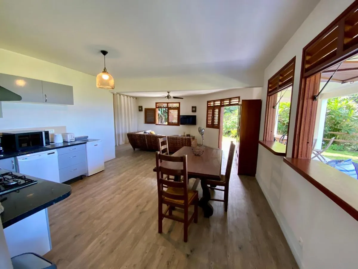 Karumaya - Deshaies A 100M De La Plage. Villa